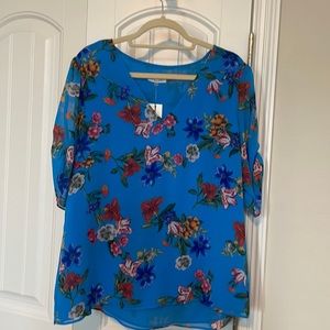 Bright blue short sleeve floral blouse